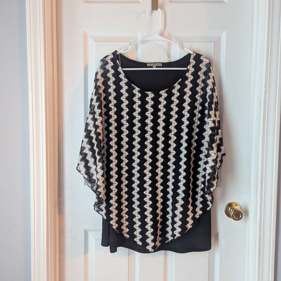 Ultra Teeze tunic top in cream and black - 2X - Picture 4 of 6